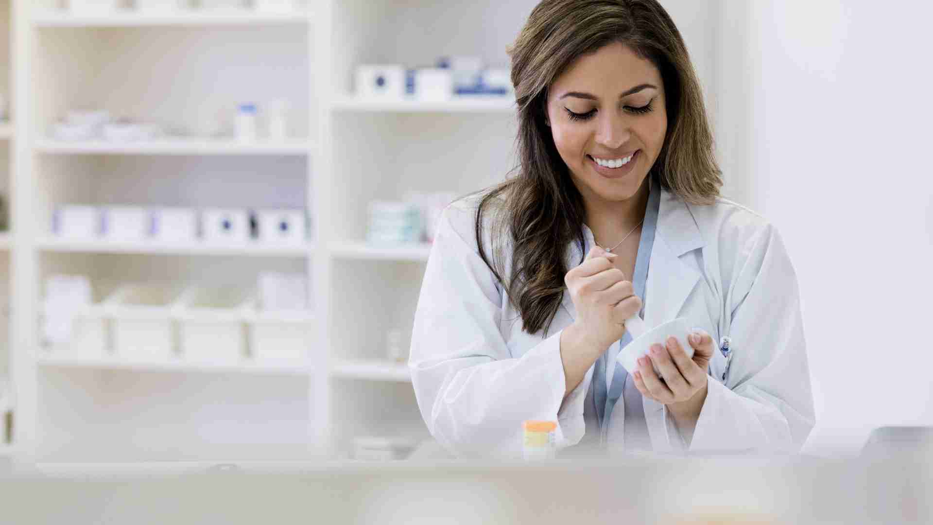 3 Benefits Of Choosing A Compounding Pharmacy